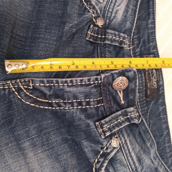 Silver Suki Light Washed Women Blue Jeans - Picture 9 of 11